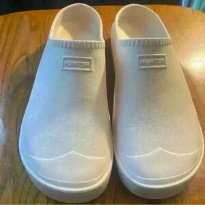 Hunter In/Out bloom clogs off white size 10 uk9